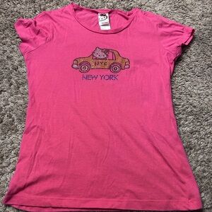 Hello Kitty NYC T-Shirt Size Large